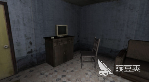 2025經(jīng)典恐怖躲鬼游戲推薦：開局找房間生存的驚悚體驗截圖